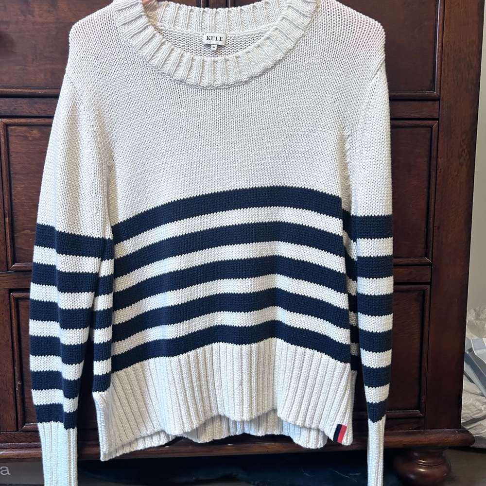 KULE Women's Cream and Black Striped Sweater